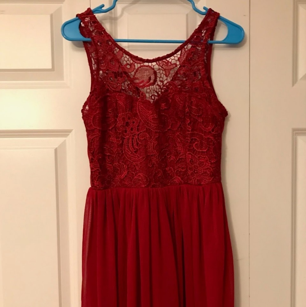 Women's red sleeveless Dress